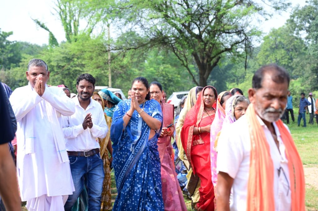 सेवा पखवाड़ा अभियान के तहत झिमकी में हुआ स्वास्थ्य शिविर का आयोजन..विधायक गोमती साय ने की शिरकत 2 1001365680